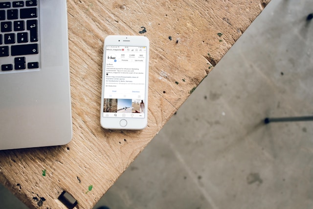 Safe Methods to Dry the Charging Port